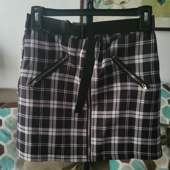 Anaobai Ameicom Black and White Size Large Mini Skirt - Picture 1 of 4